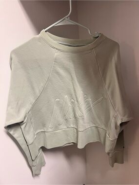 Nike Cropped Sweatshirt in Light Sage